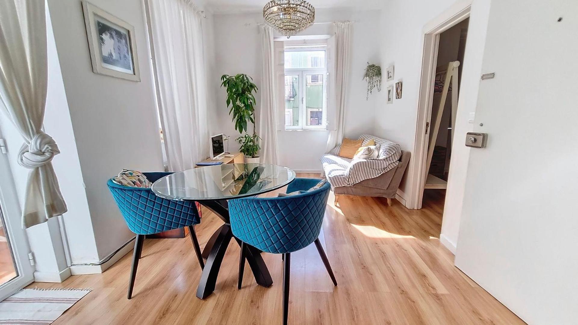Sapadores - 2 Bedrooms Boho Chic Lejlighed Lisboa